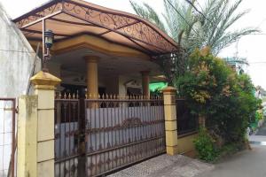 Rumah non komplek, SHM, strategis di Cijantung, Jakarta Timur