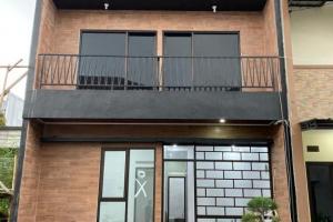 Rumah Baru Dijual Dalam Cluster Lokasi Strategis di Munjul Cipayung Jaktim