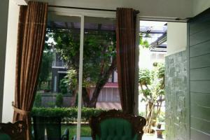 Rumah 2 Lantai Disewakan Nyaman dan Strategis di Mahogany Residence Cibubur