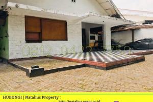 Dijual Rumah Lama Tebet Barat Dekat Taman Eco Park Lokasi Strategis Jalan Raya