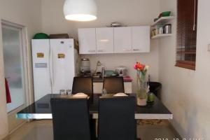Rumah Second 2 LT Dijual Aman dan Nyaman di Citra Gran Cibubur