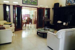.Dijual rumah di Batununggal Buah Batu Bandung Kidul Moh Toha Soekarno Hatta Bandung