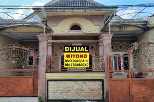 Rumah Mojo Kidul Dekat Unair Kampus A dan B Karang Menjangan