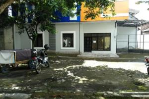 Rumah dalam kota banyak kamar bisa untuk Homestay kantor klinik atau pendidikan