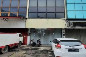 Disewakan Ruko 272m2  untuk kantor , Resto  di Saharjo , Tebet