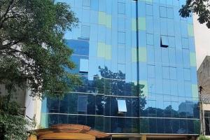 Disewakan  Bangunan Komersial Kantor  5 Lantai, 1200m2 di  Menteng